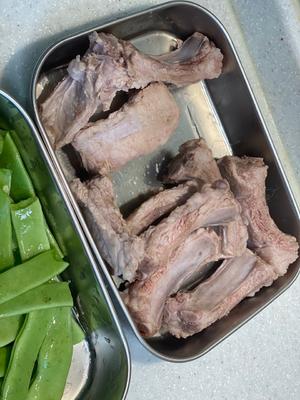 黑土地的硬菜-排骨炖土豆豆角的做法 步骤3