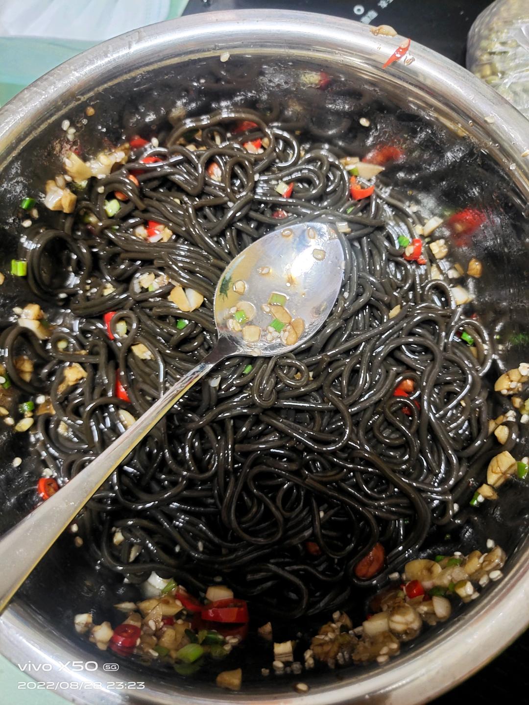 凉拌蕨根粉|酸辣开胃