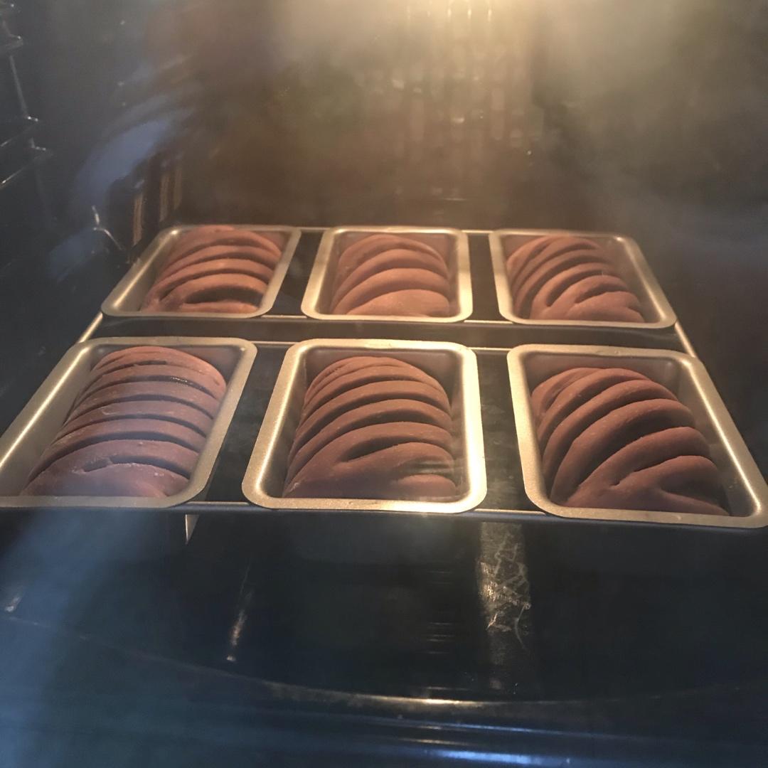 豆沙造型小面包