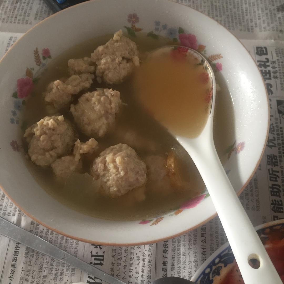 冬瓜汆丸子汤