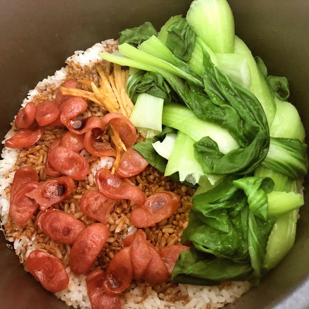 电饭锅煲仔饭