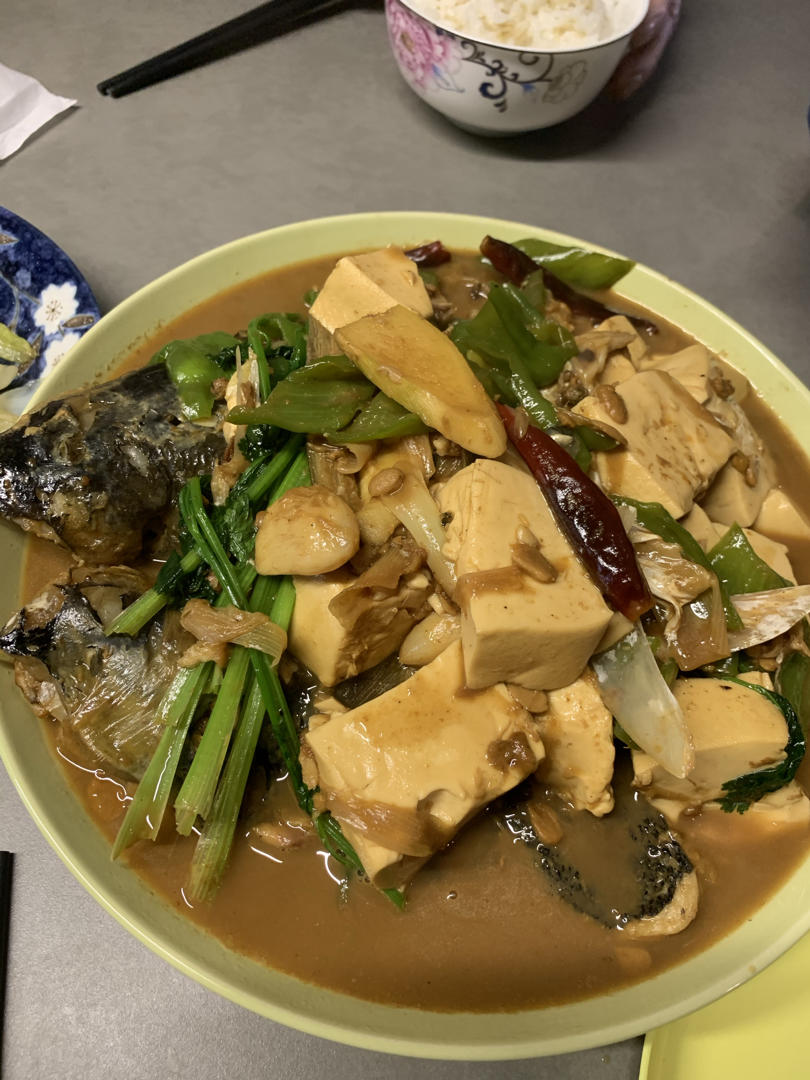 好吃到飞起的炖鱼头