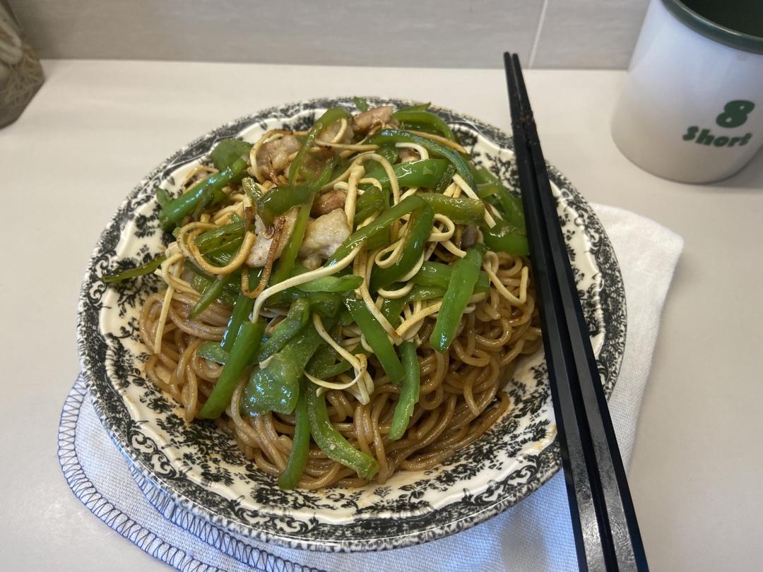 青椒肉丝炒干丝