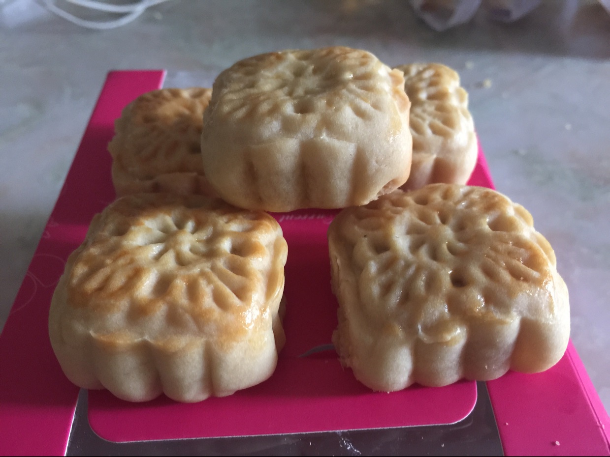 【曼食慢语】蛋黄莲蓉月饼