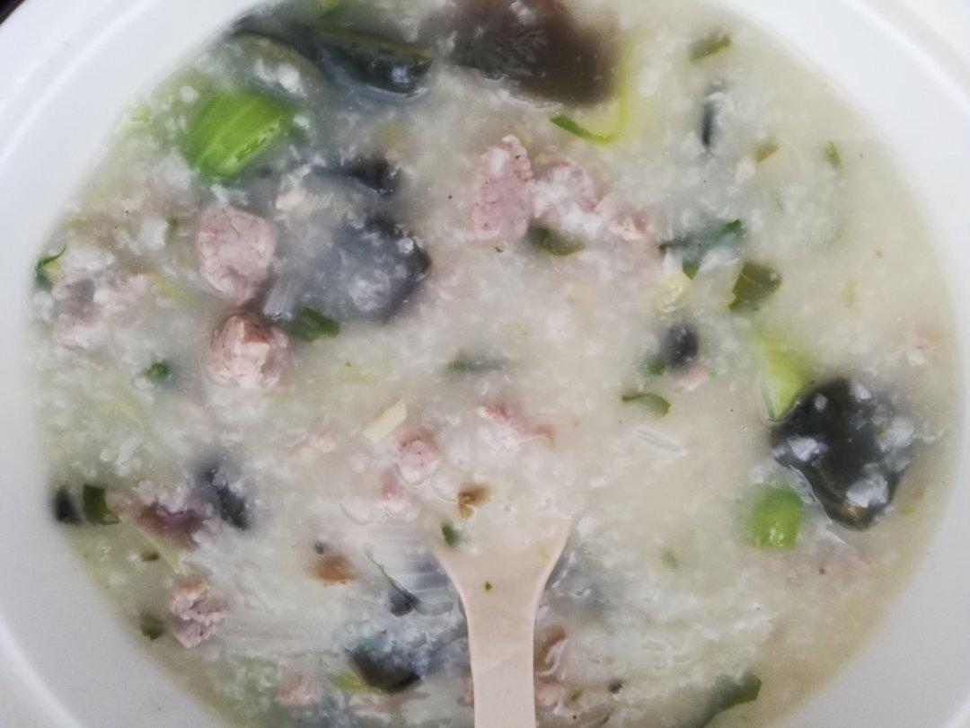 皮蛋瘦肉粥