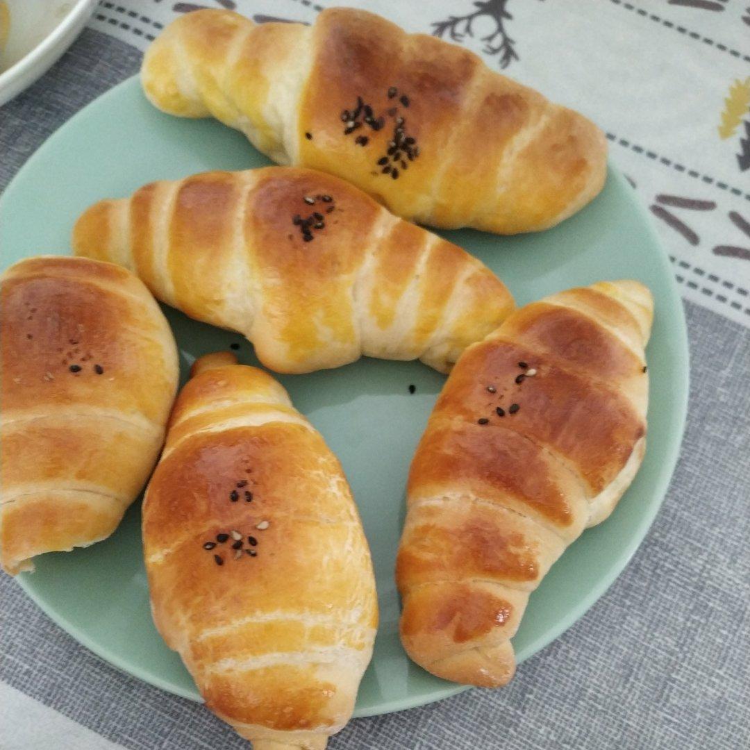 秒光！后悔没早做的小牛角包