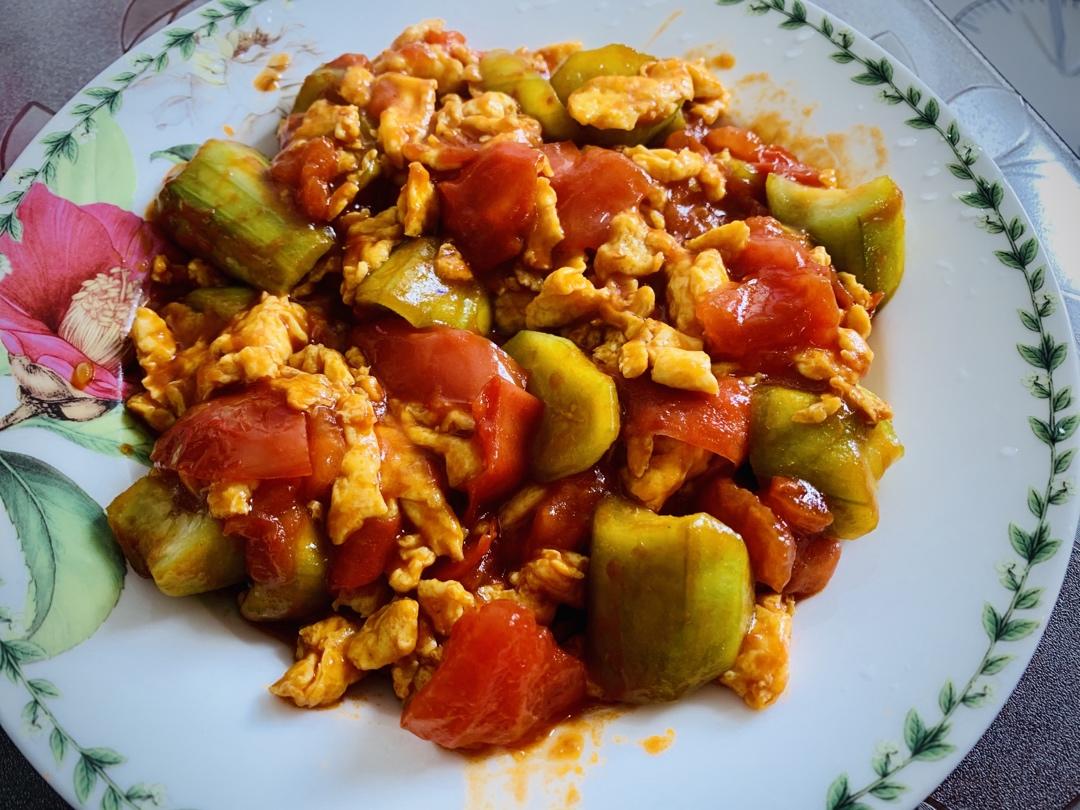 番茄丝瓜炒鸡蛋