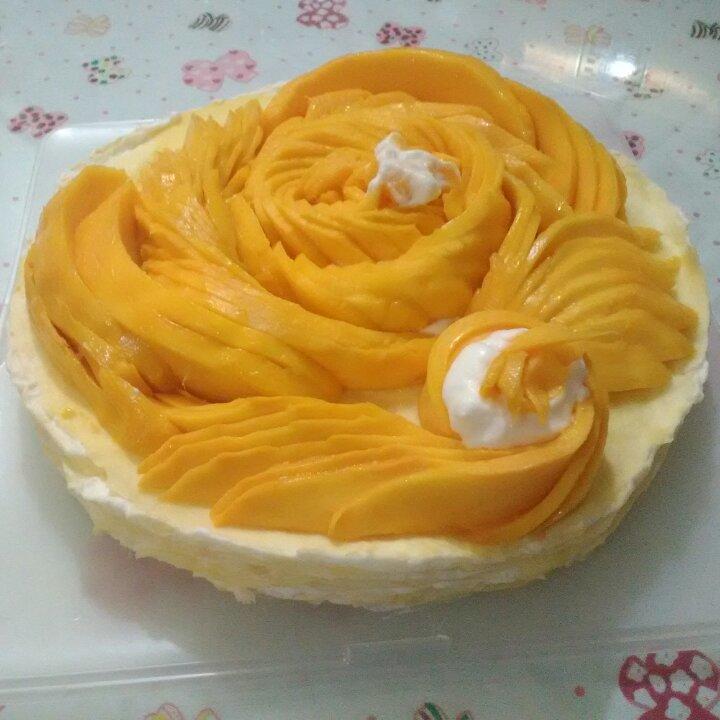 《Tinrry下午茶》教你做芒果班戟和芒果千层饼