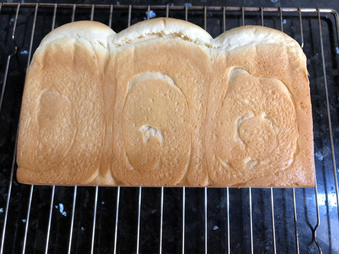 小巨蛋吐司，爆发力爆棚啦