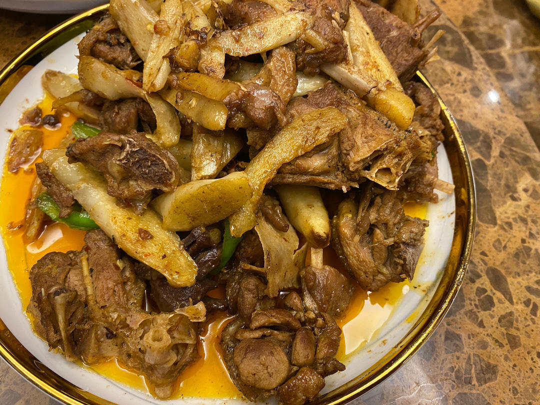 姜爆鸭子（子姜炒鸭子）