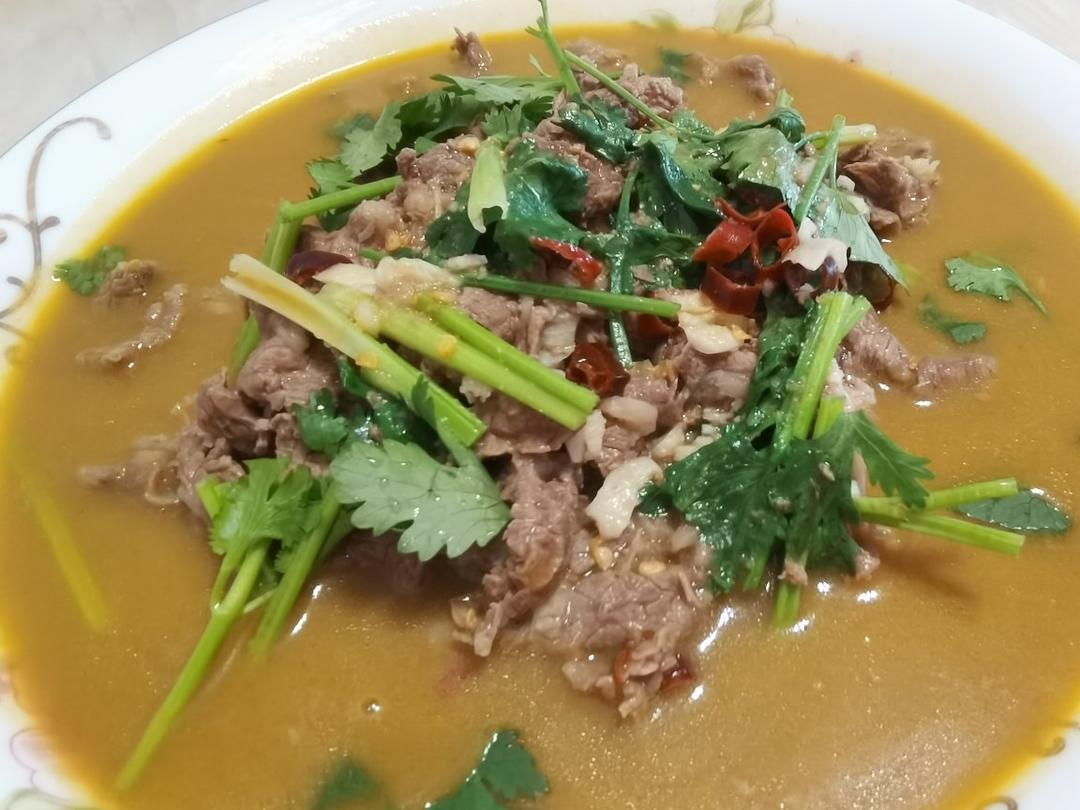 酸汤肥牛 酸辣爽口