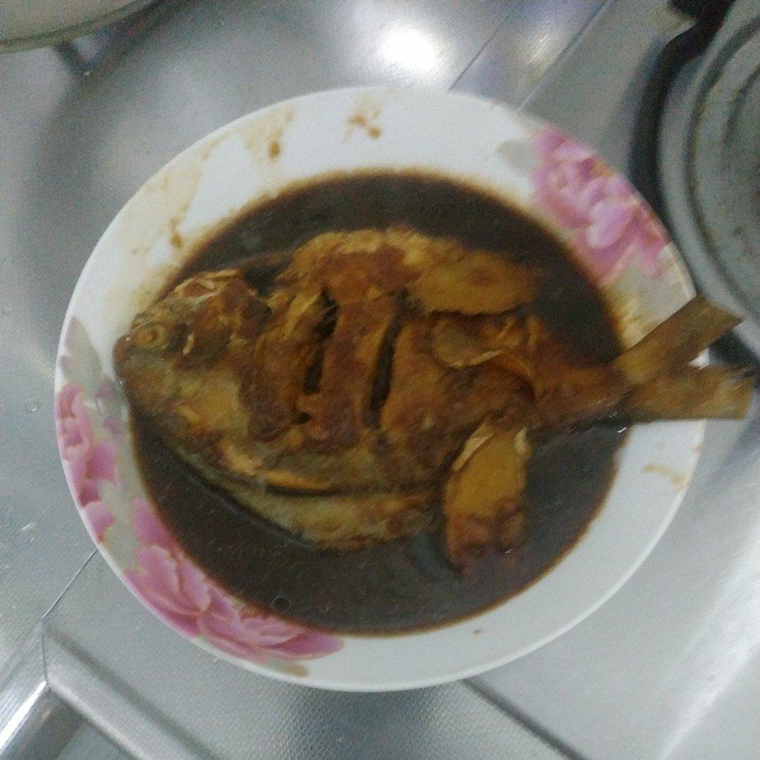 家常红烧鲳鱼