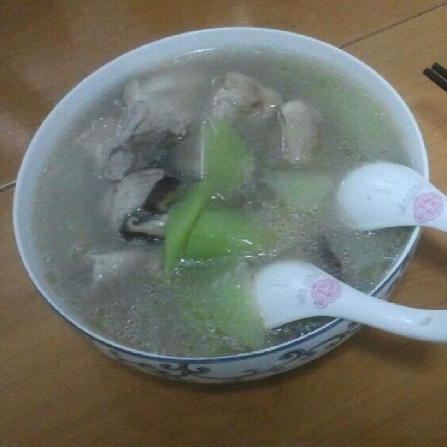 萝卜排骨汤