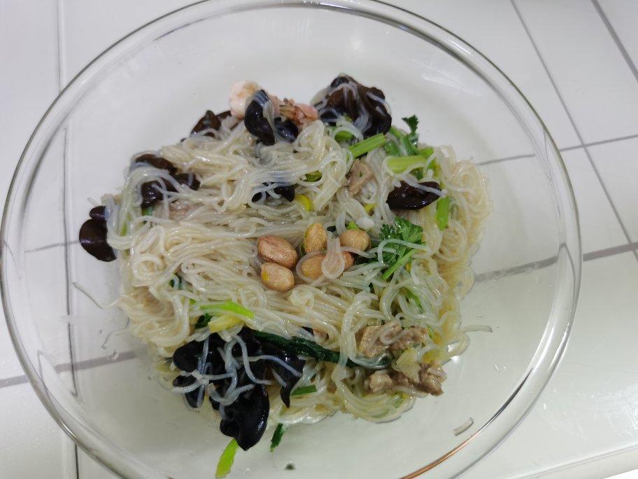 🌼神仙吃法㊙️菠菜凉拌粉丝，真的会一口上瘾。