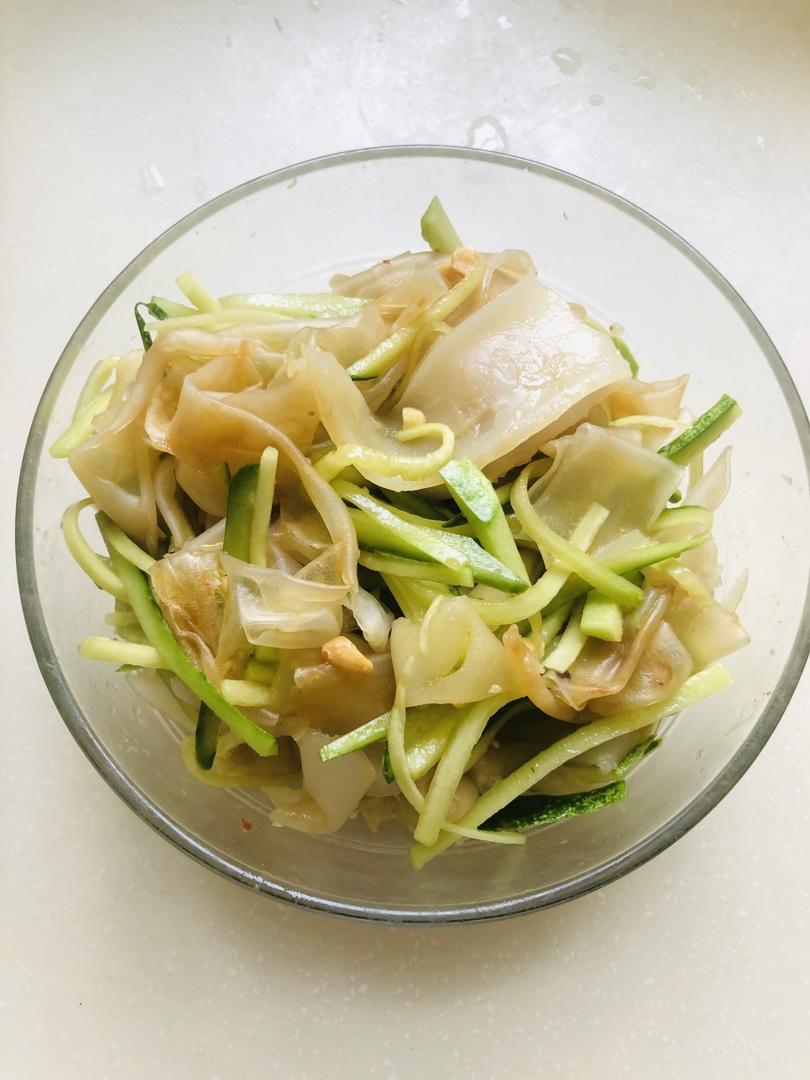 云公子77做的澄面(小麦淀粉)凉皮