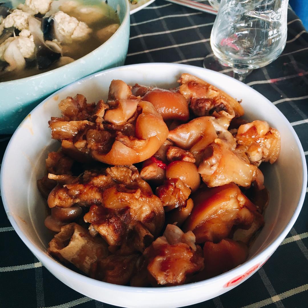 【电饭煲猪蹄】
