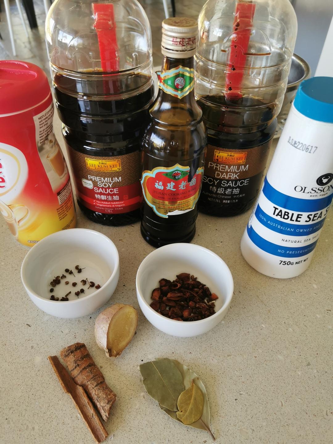 极简版高压锅卤牛腱子，酱金钱腱