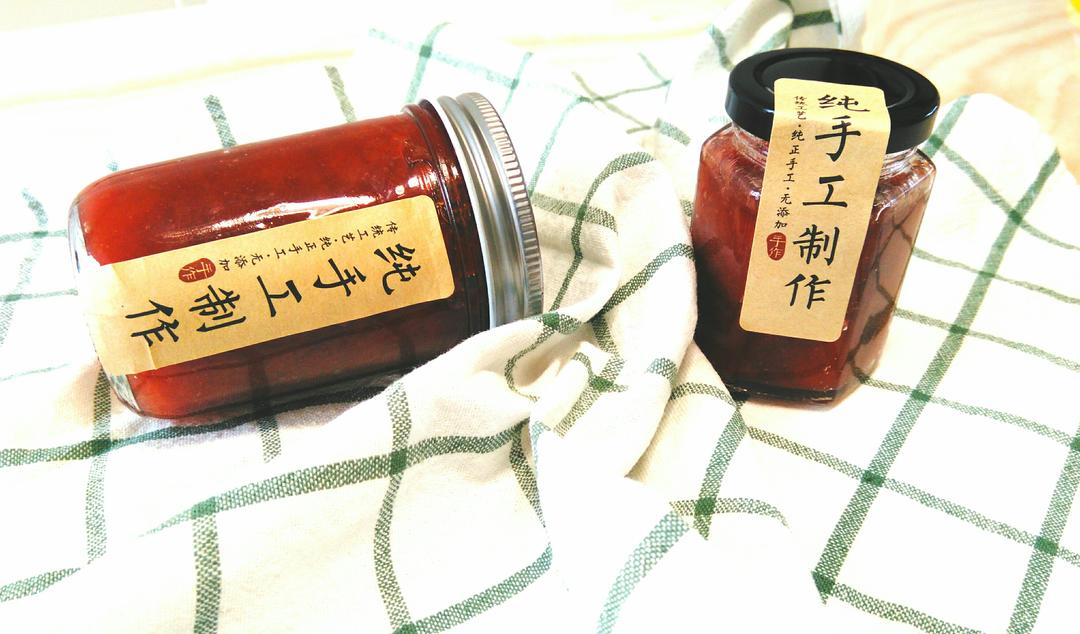 迷人的樱桃酱