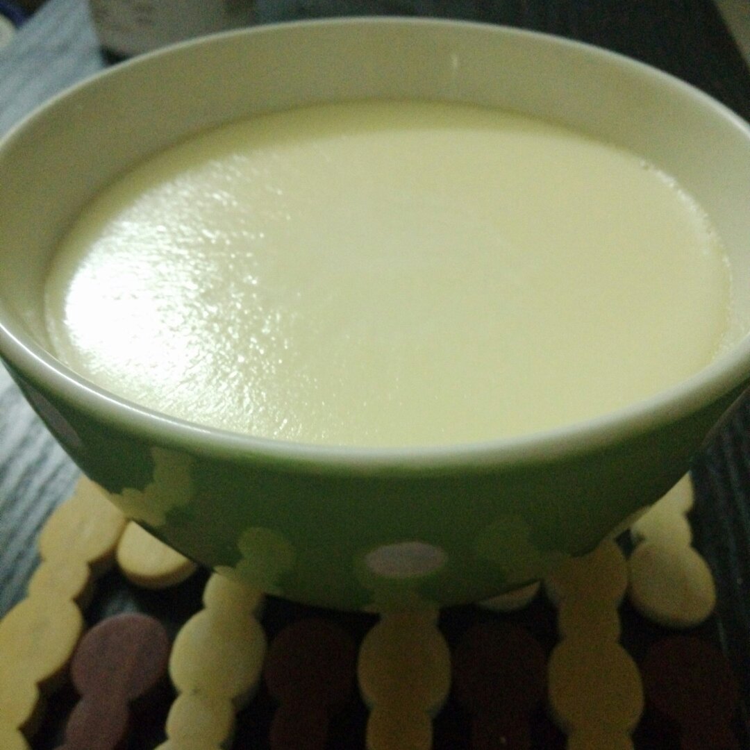 牛奶炖蛋