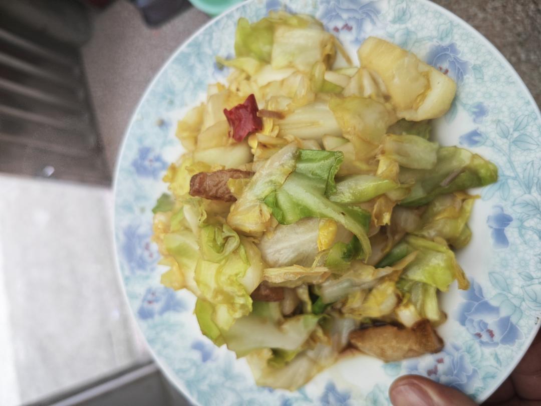 阿婆手撕包菜