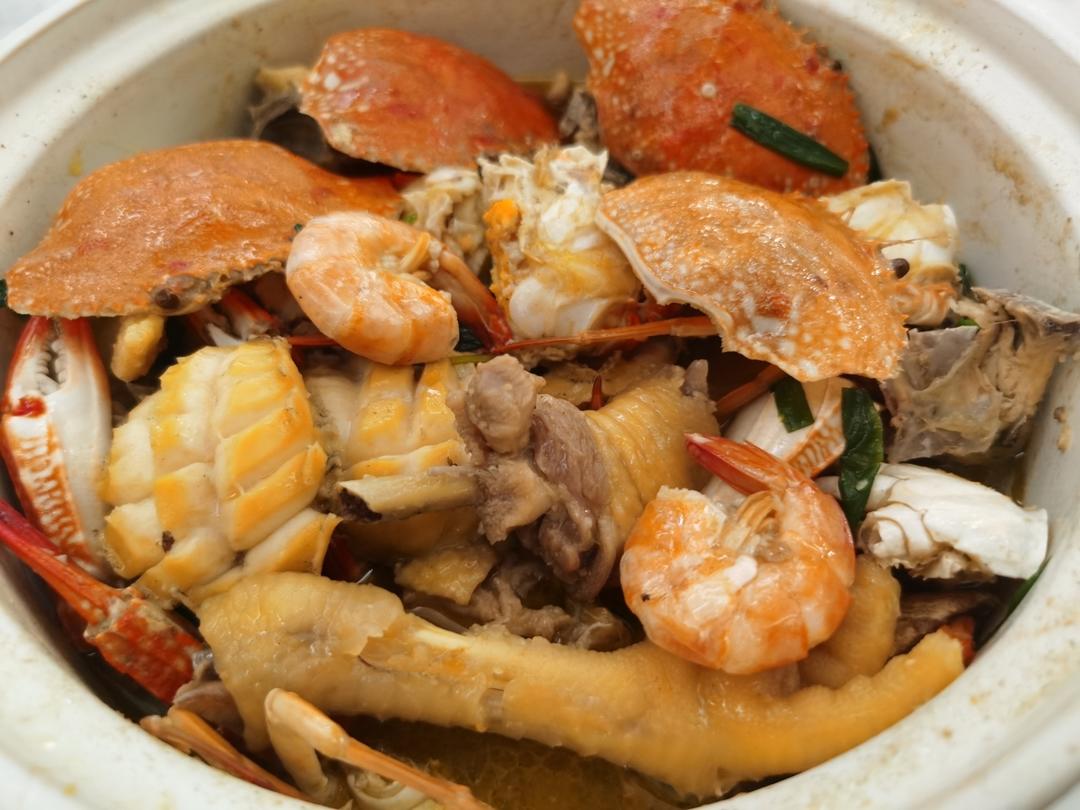 海鲜鸡煲的做法