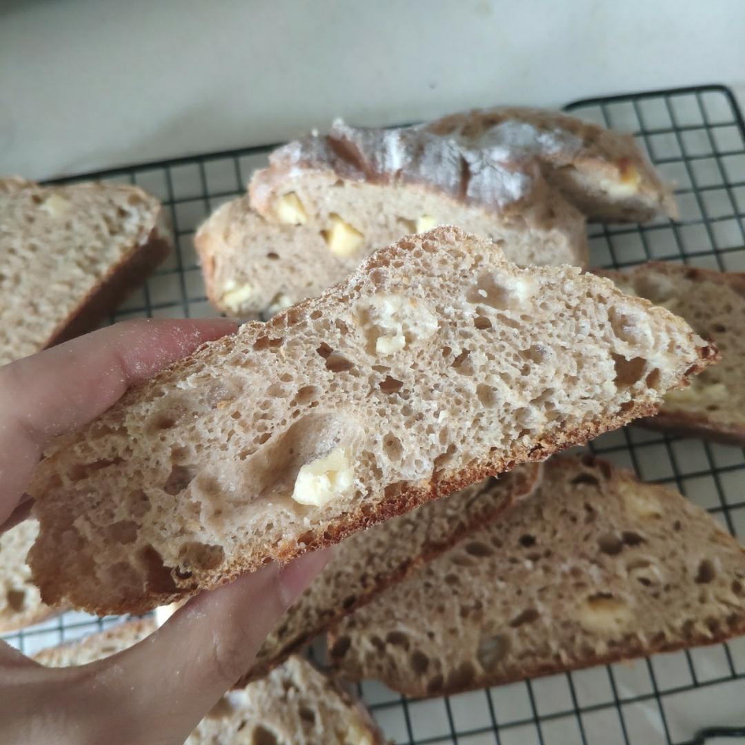 『简单版』有咬劲的直接法无油无糖免揉全麦欧包