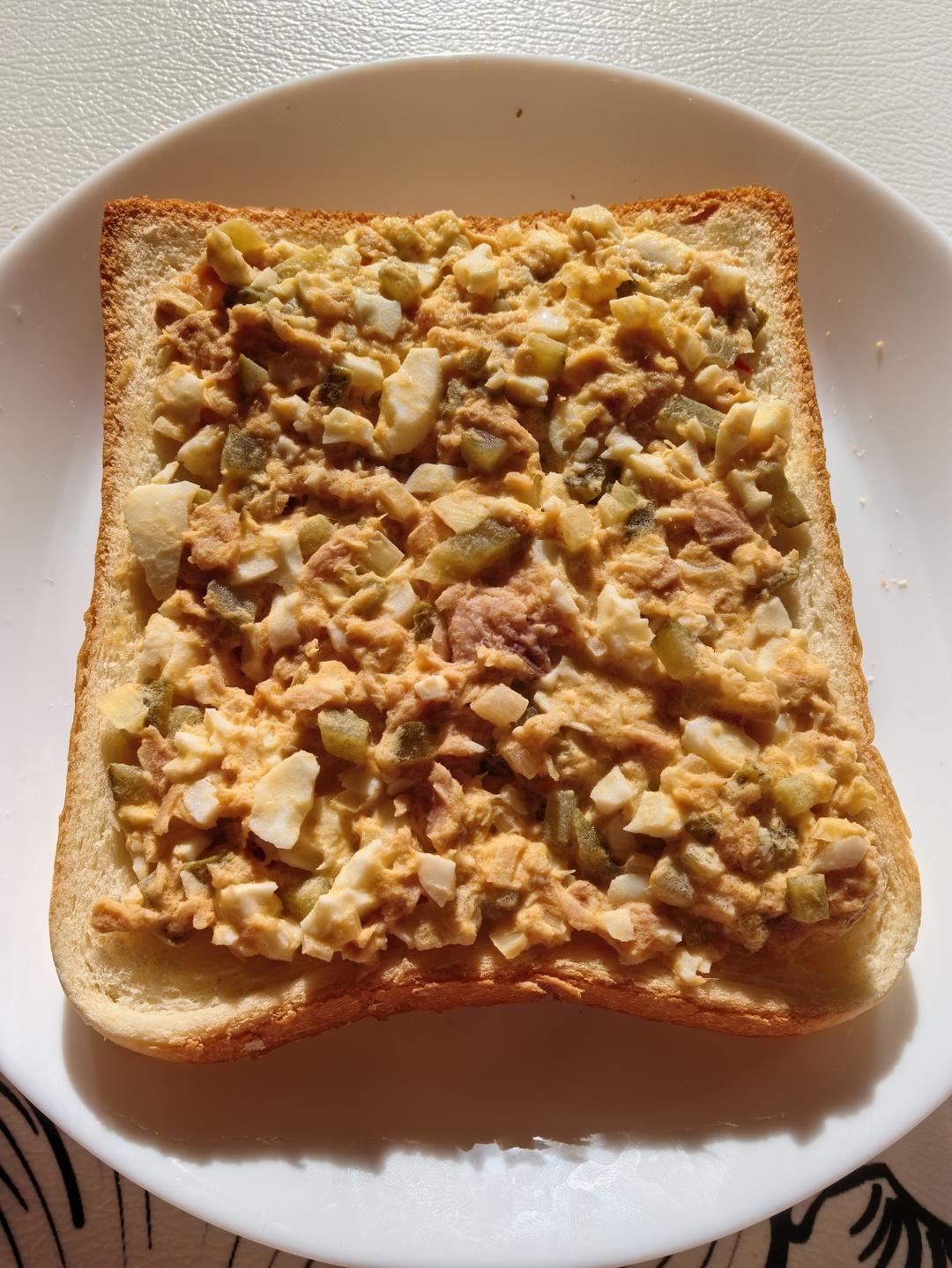 金枪鱼三明治🥪