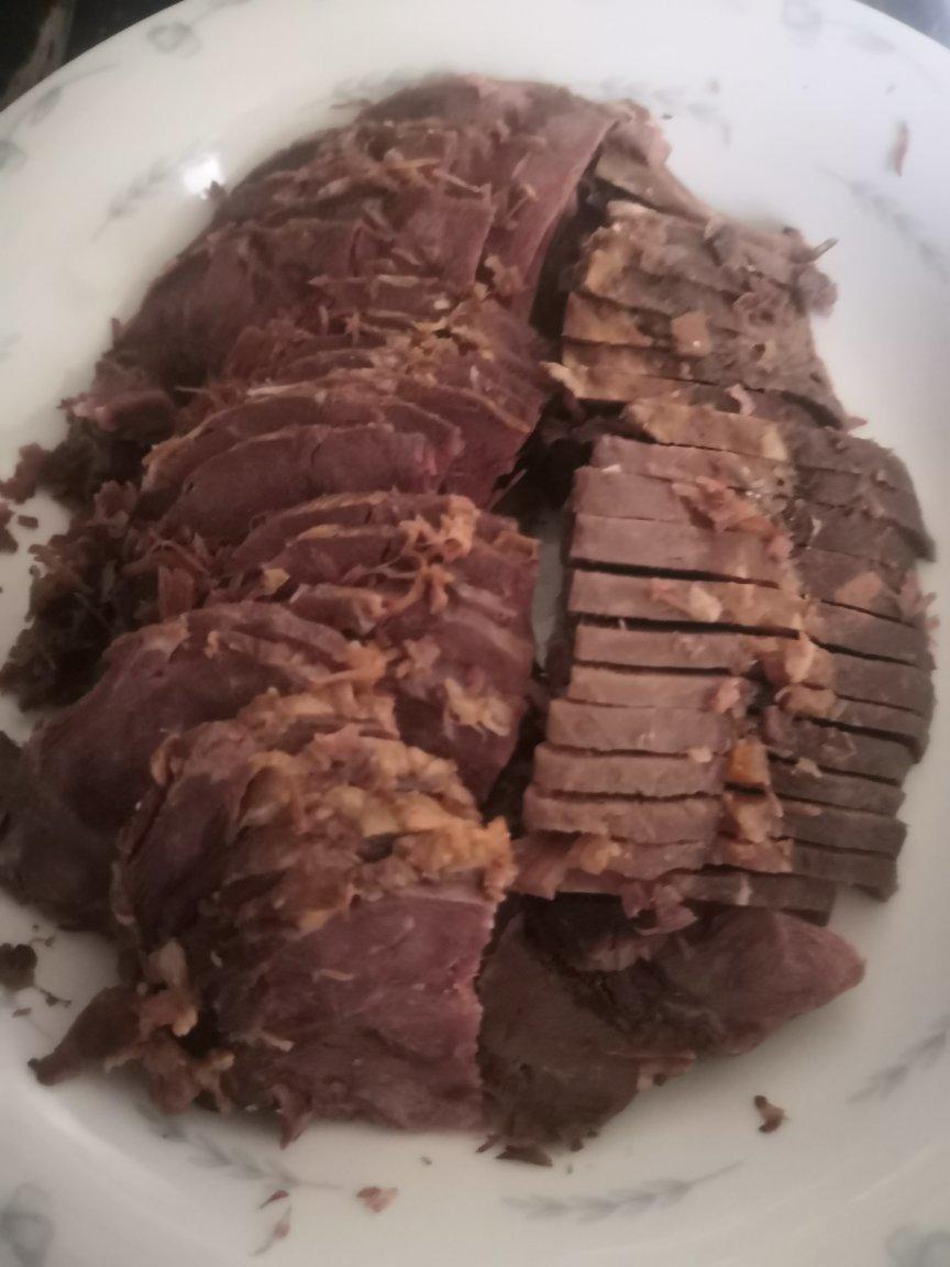 软烂入味的酱牛肉