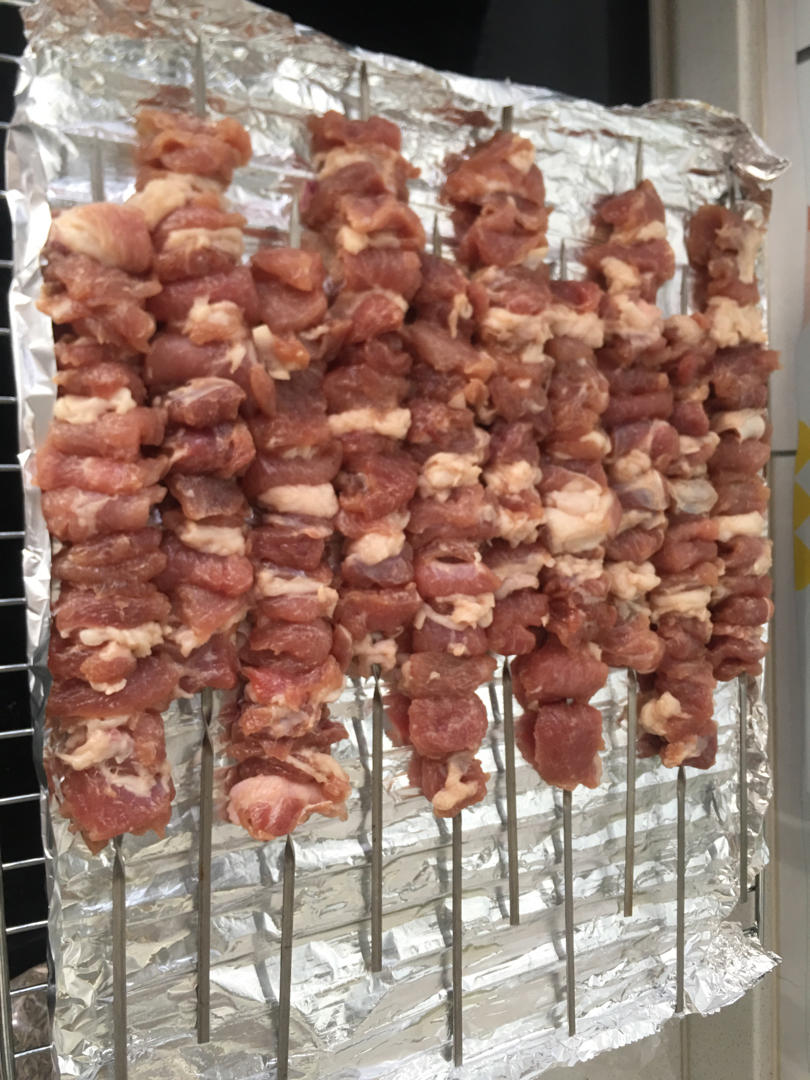 昕悦家的小厨做的烤箱版烤猪肉串