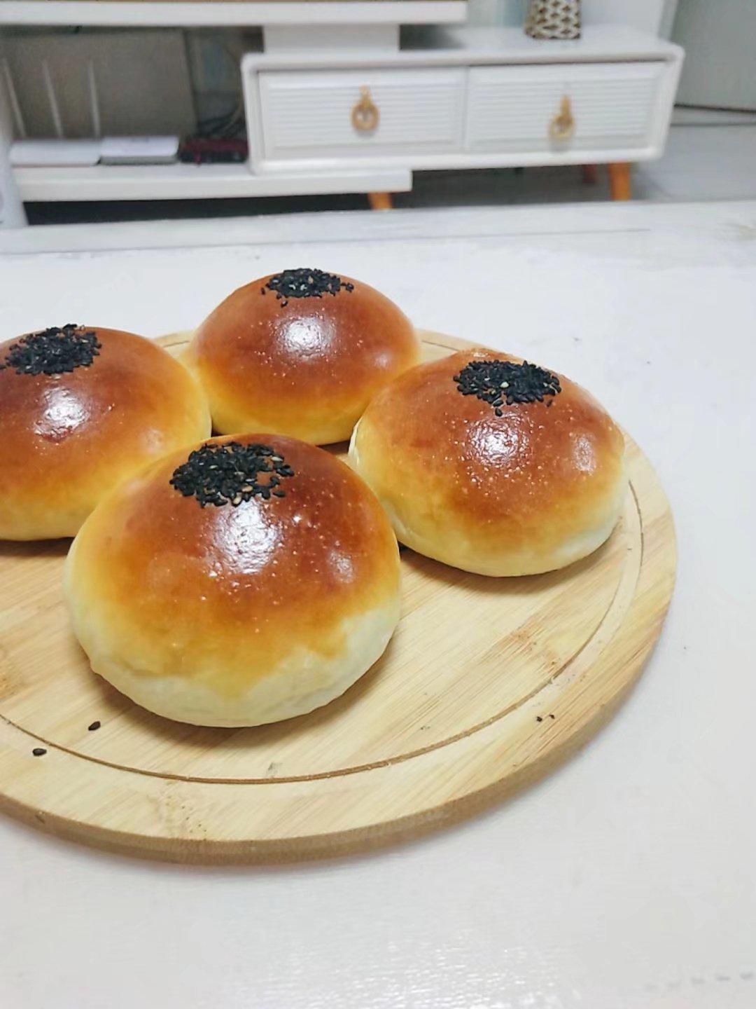 手揉面包详细贴:红豆面包