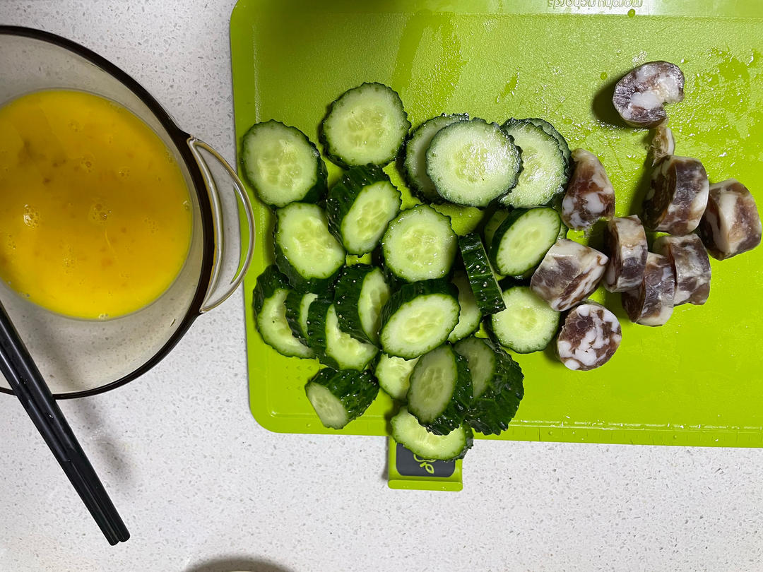 隔壁小孩馋哭的黄瓜炒蛋