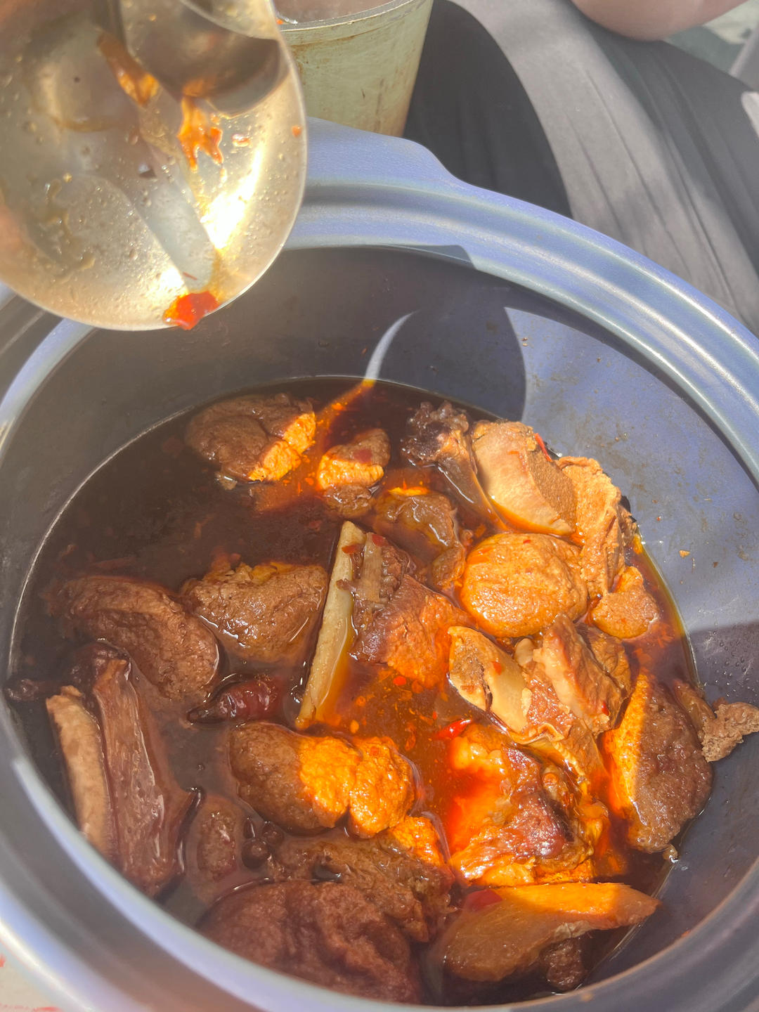 好吃绝绝子的油豆腐炖牛排