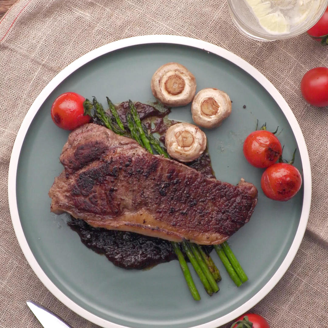 黑椒煎牛排的做法