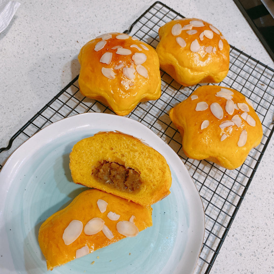 金灿灿南瓜星星面包