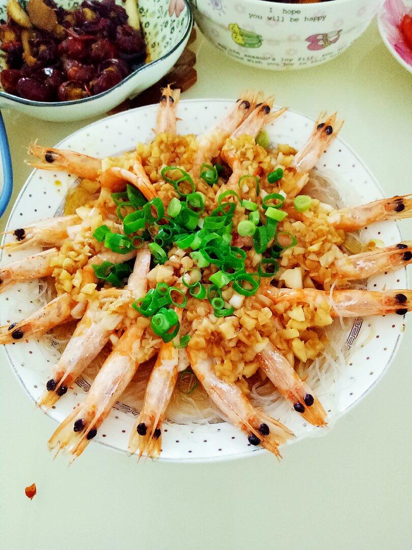 蒜蓉粉丝蒸虾