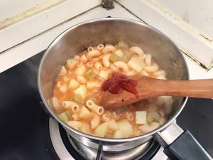 【素食主义】时蔬番茄意面汤的做法 步骤11