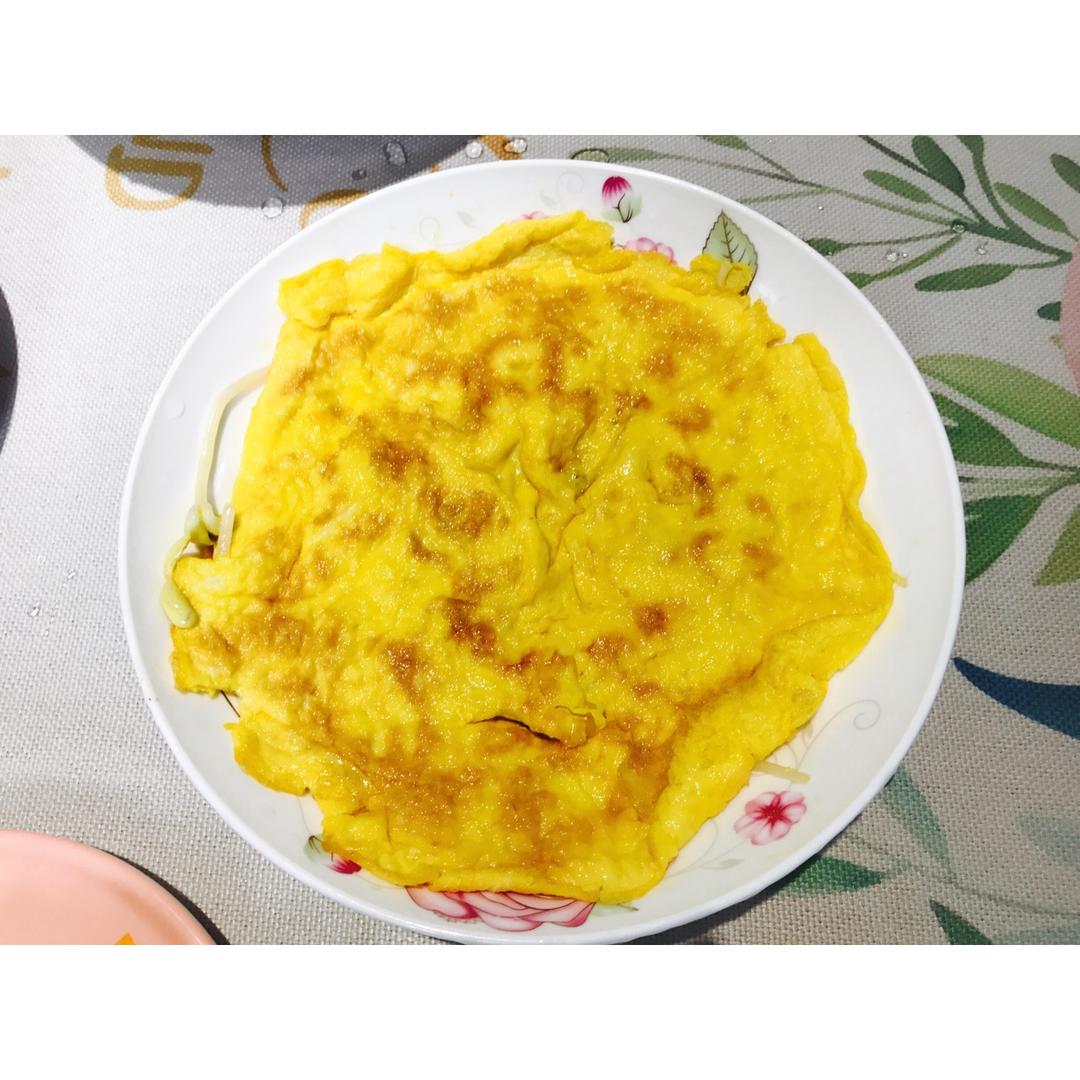豆芽抱蛋