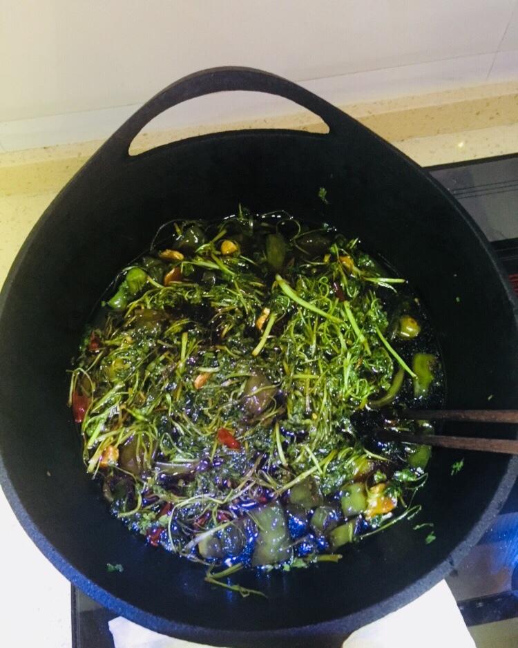 东北油辣椒香菜咸菜