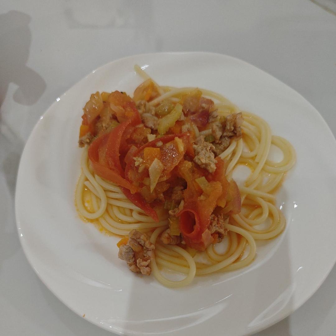 （完胜必胜客的）番茄肉酱意大利面～