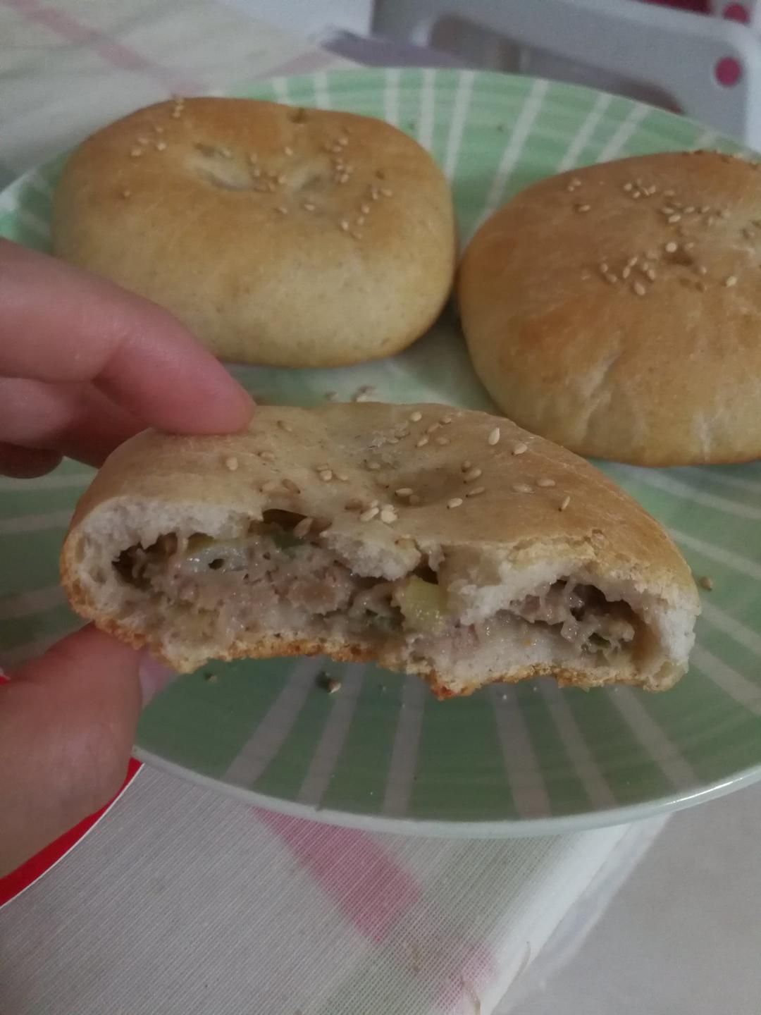 传统山东肉烧饼