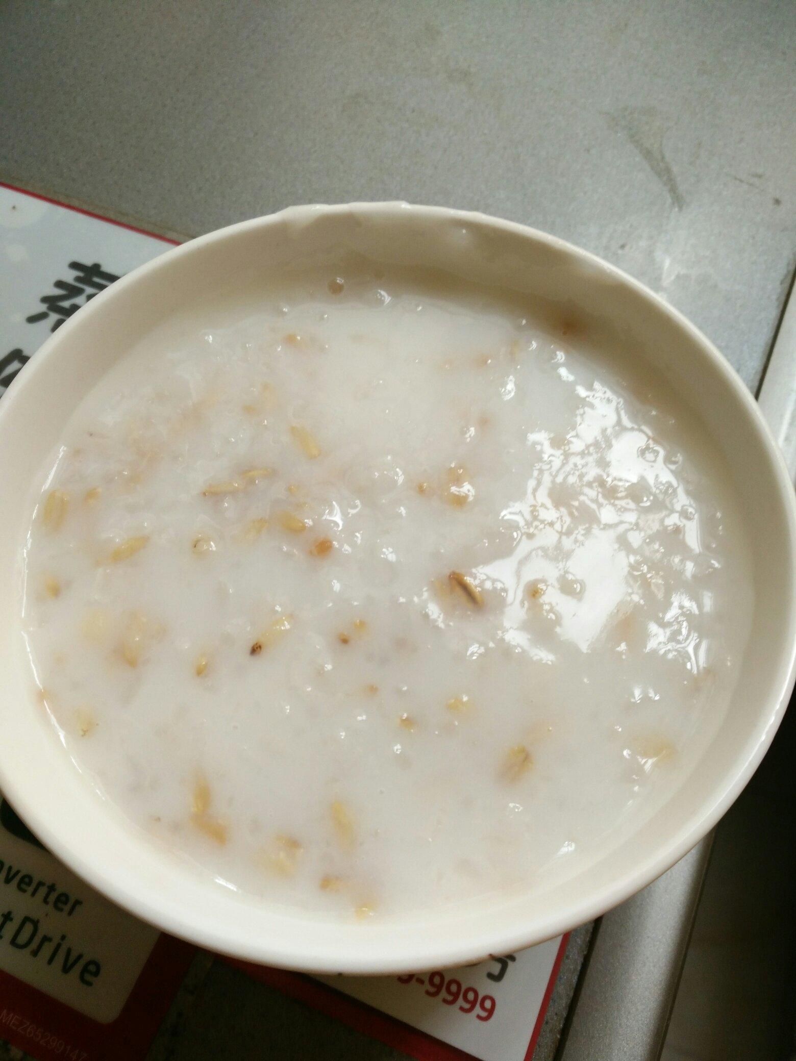 牛奶燕麦粥（浓稠）的做法