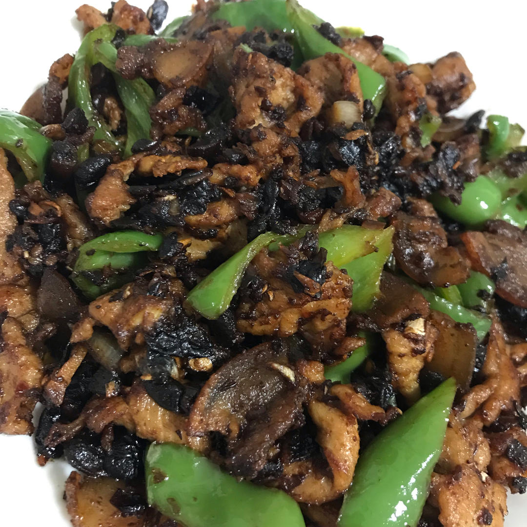 每个湖南人心里的都有一碗的辣椒炒肉（老一辈叹气年轻人喜欢的零基础版）