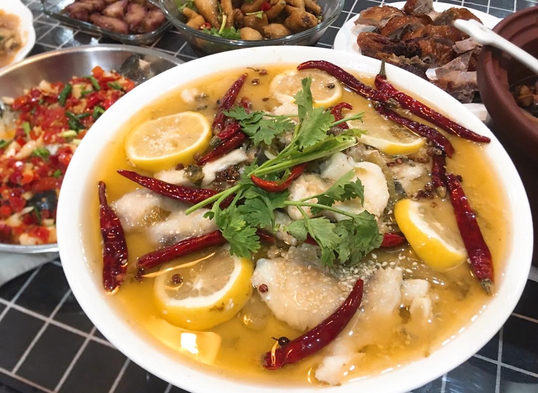 酸菜鱼