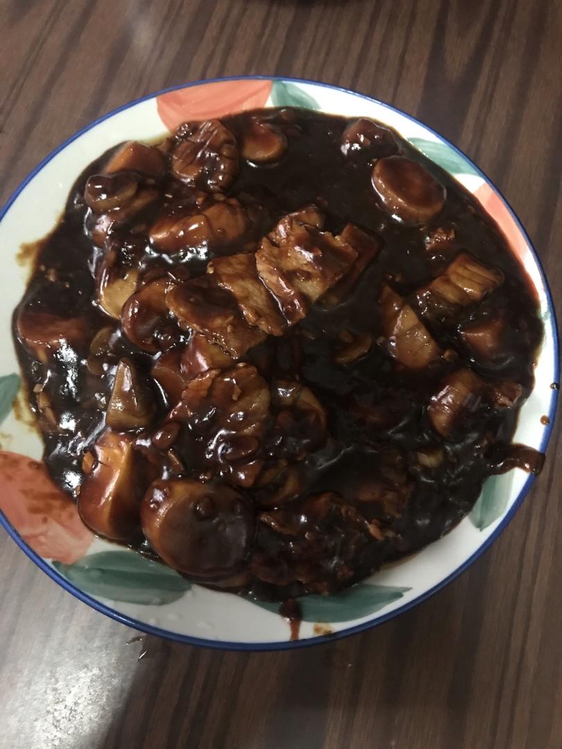 比肉还好吃的酱汁杏鲍菇，拿肉也不换。