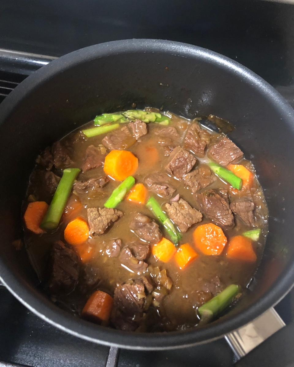 韩国料理——炖牛肉(갈비찜)