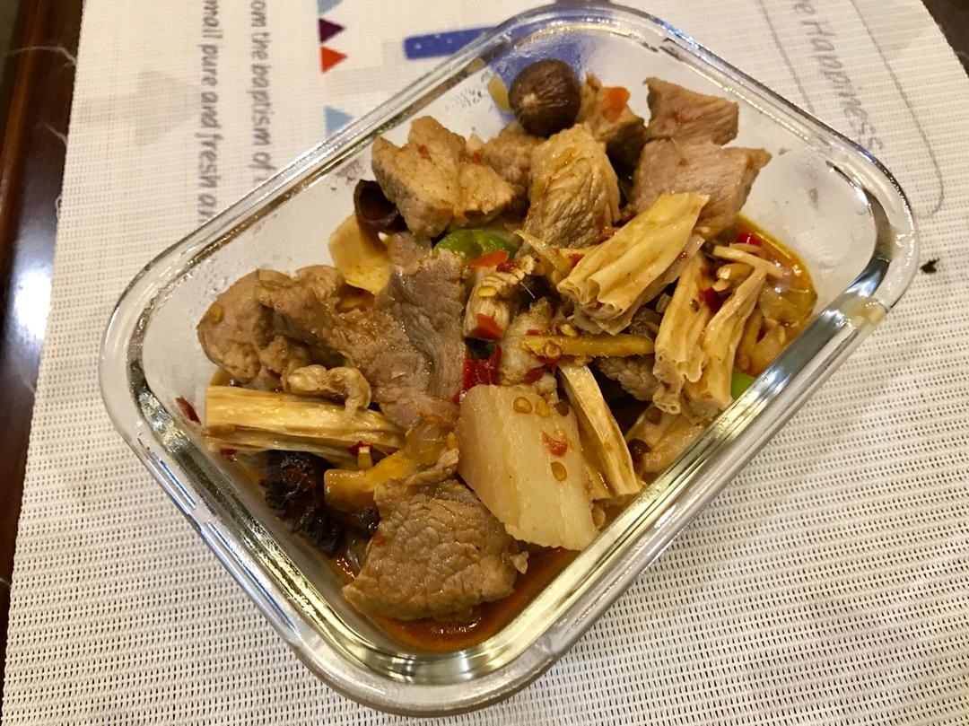 超级下饭的腐竹炖肉！