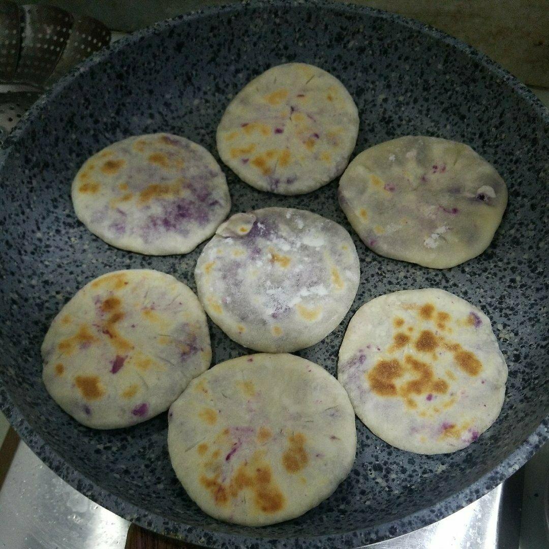 烫面紫薯饼