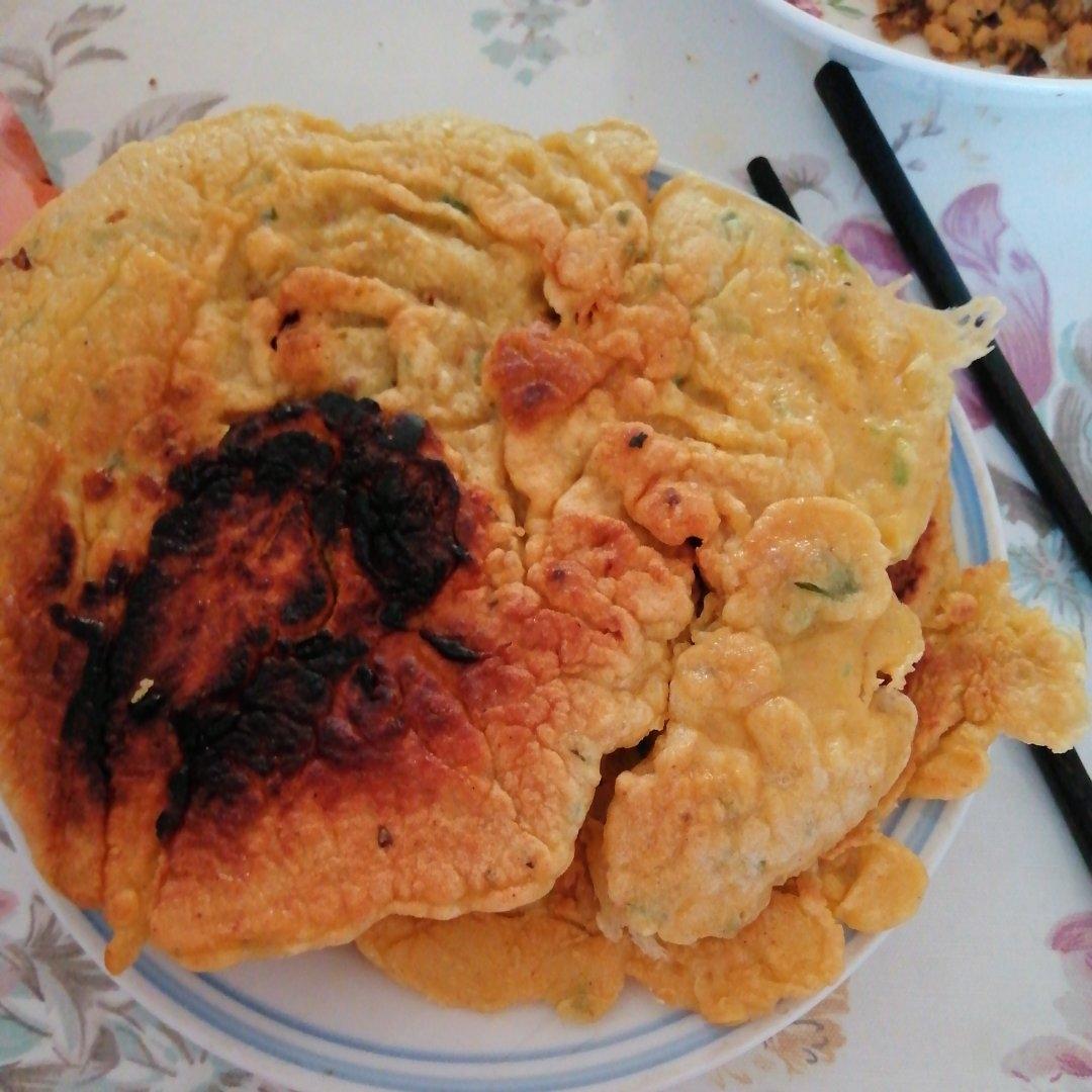 简单易做的鸡蛋煎饼，给家人的爱心早餐