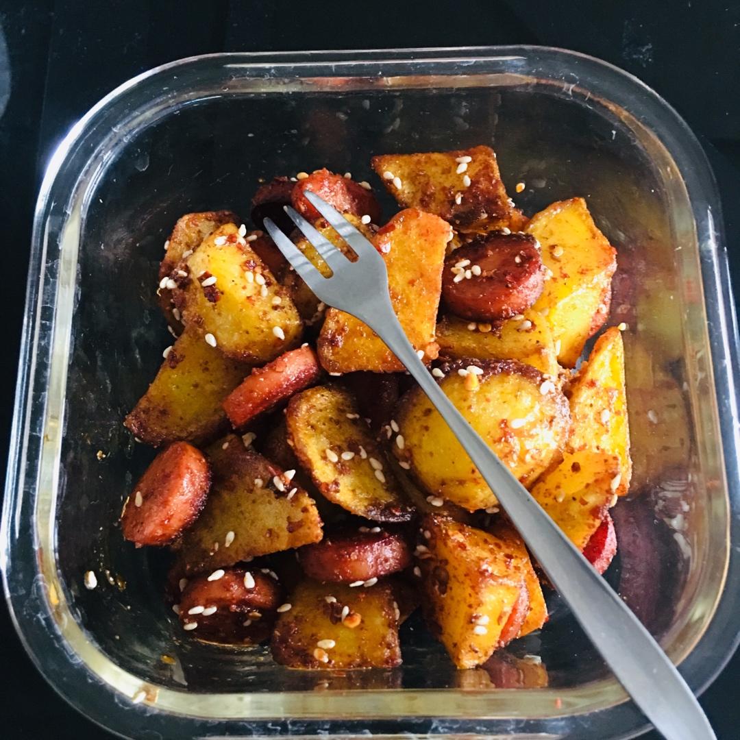 孜然火腿土豆丁