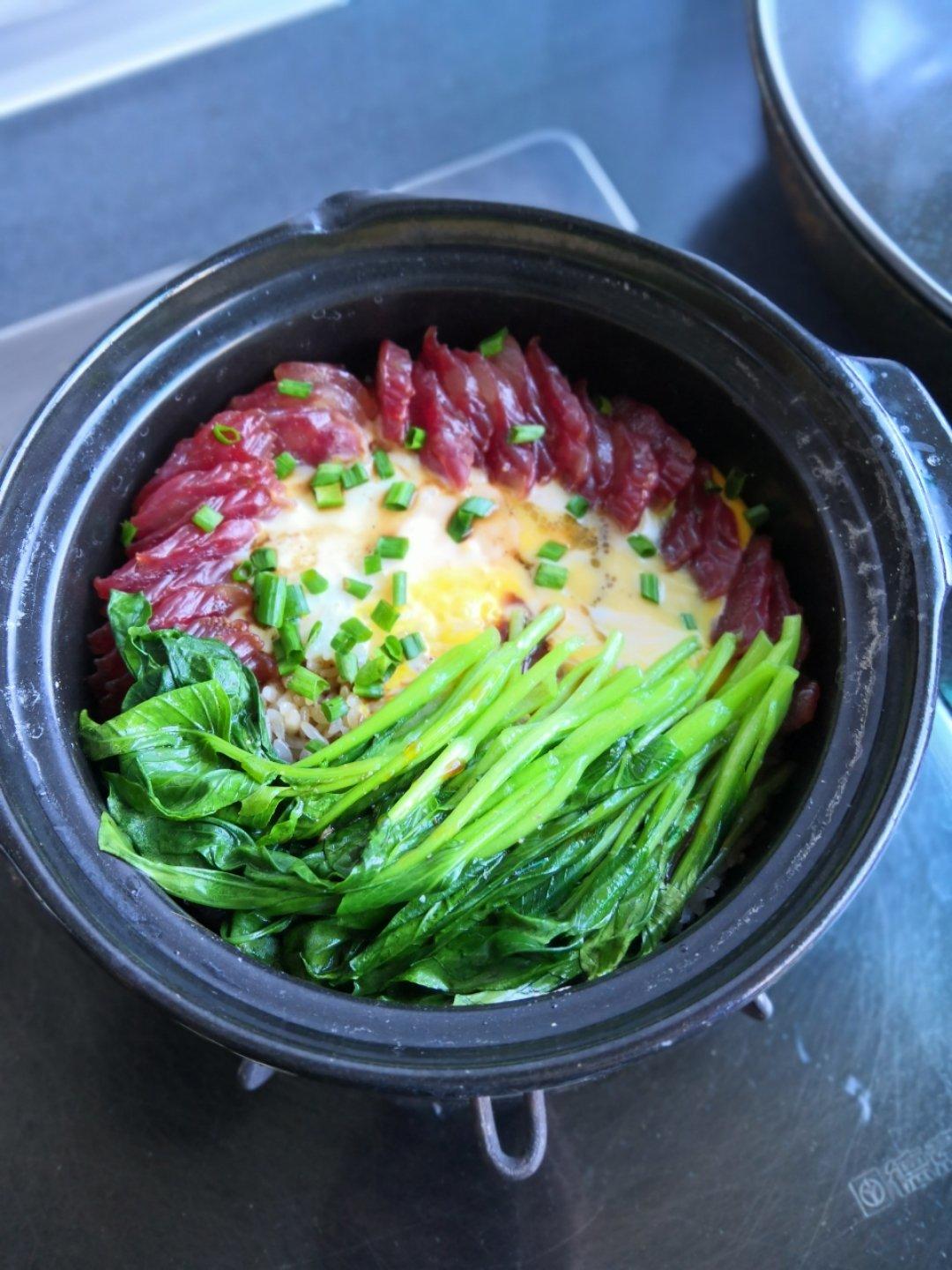 香肠煲仔饭